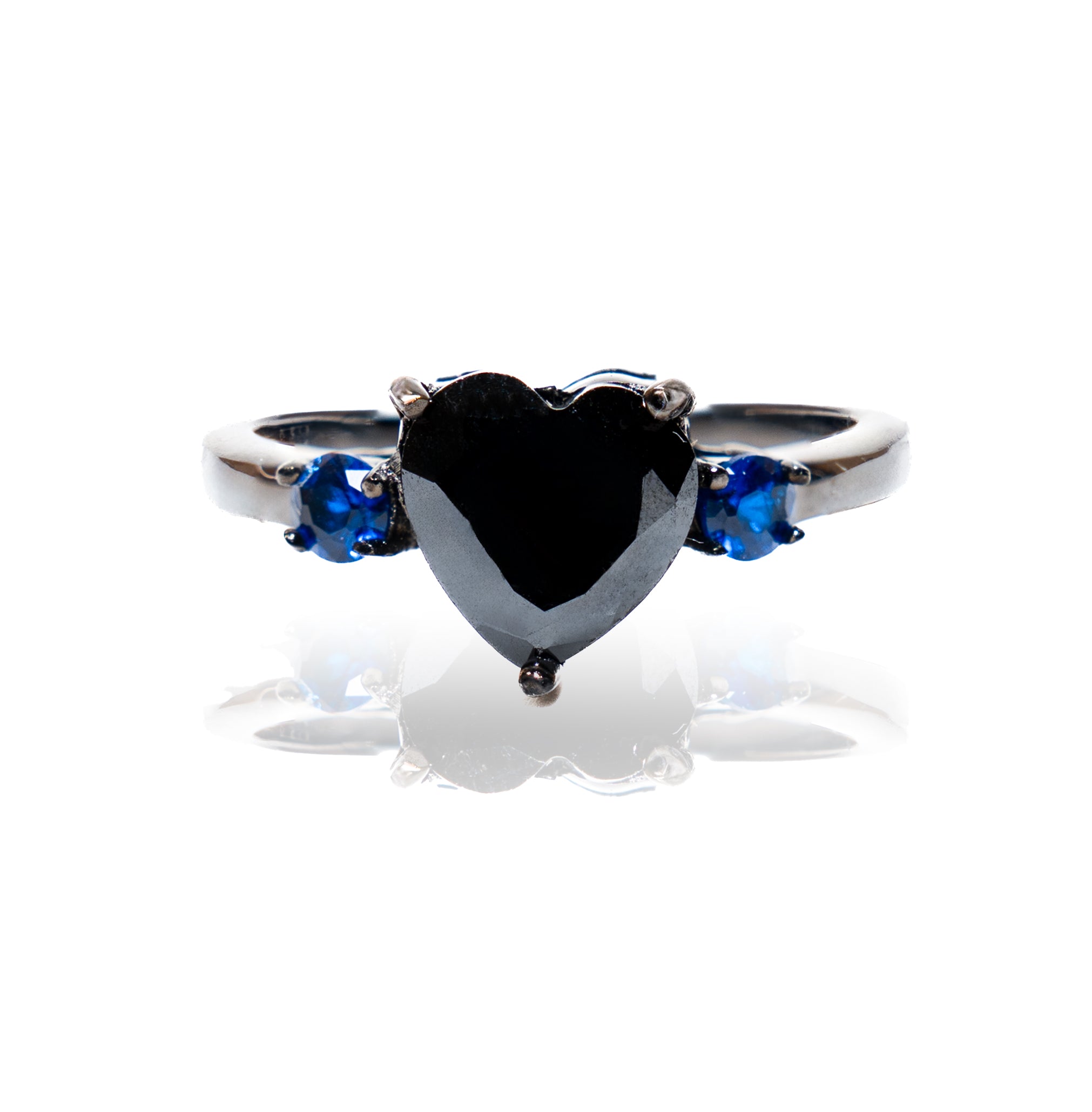 Anillo cuore dark ("oscuridad") + caja de corazón edición dark