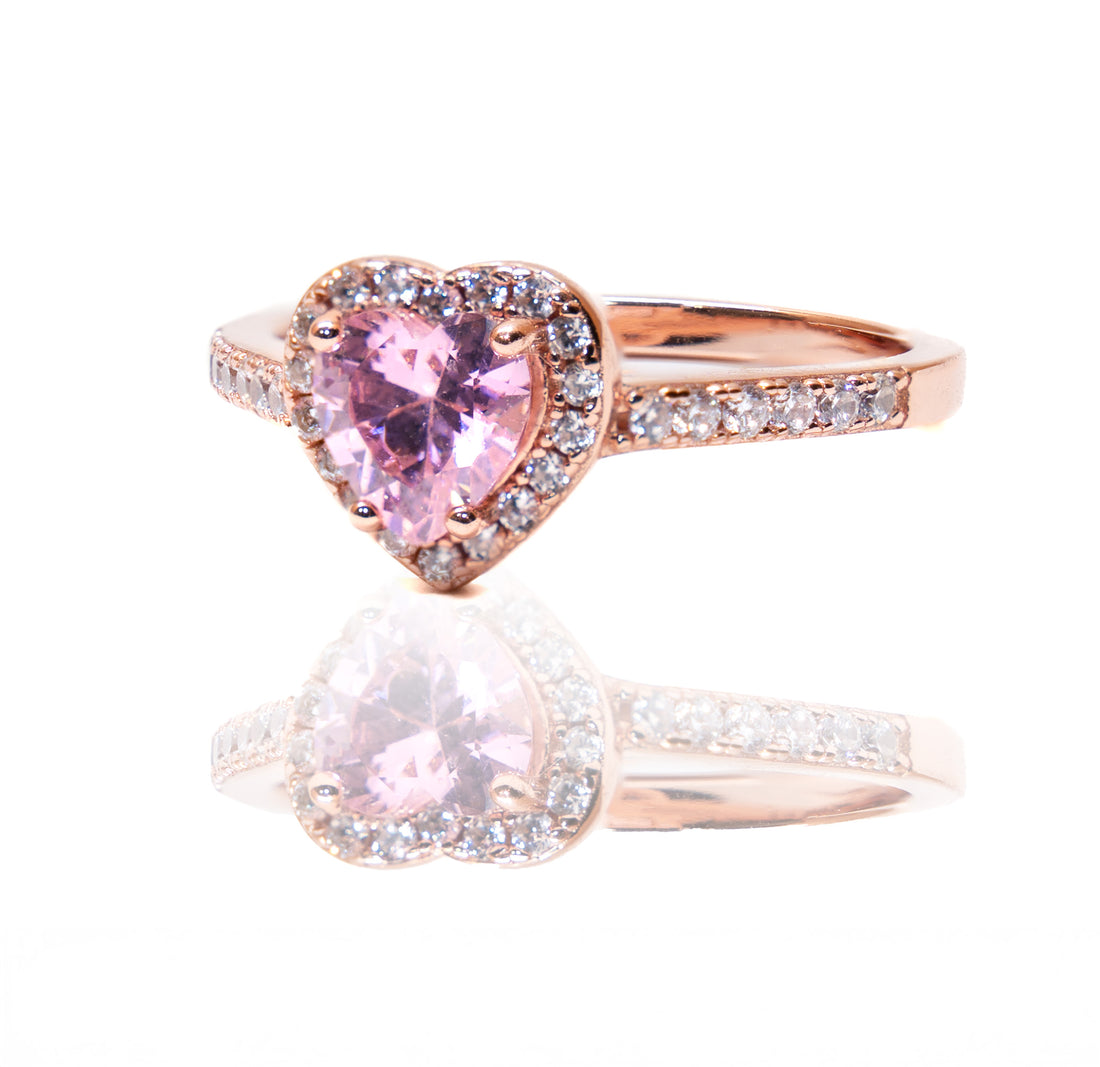 Anillo de Plata 925 Cuore D’Amore con Piedra Rosa + Caja Premium + Grabado Gratis “Te amo ♥️”