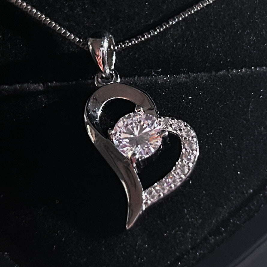 Collar y dije de corazón enlazado - Plata 925